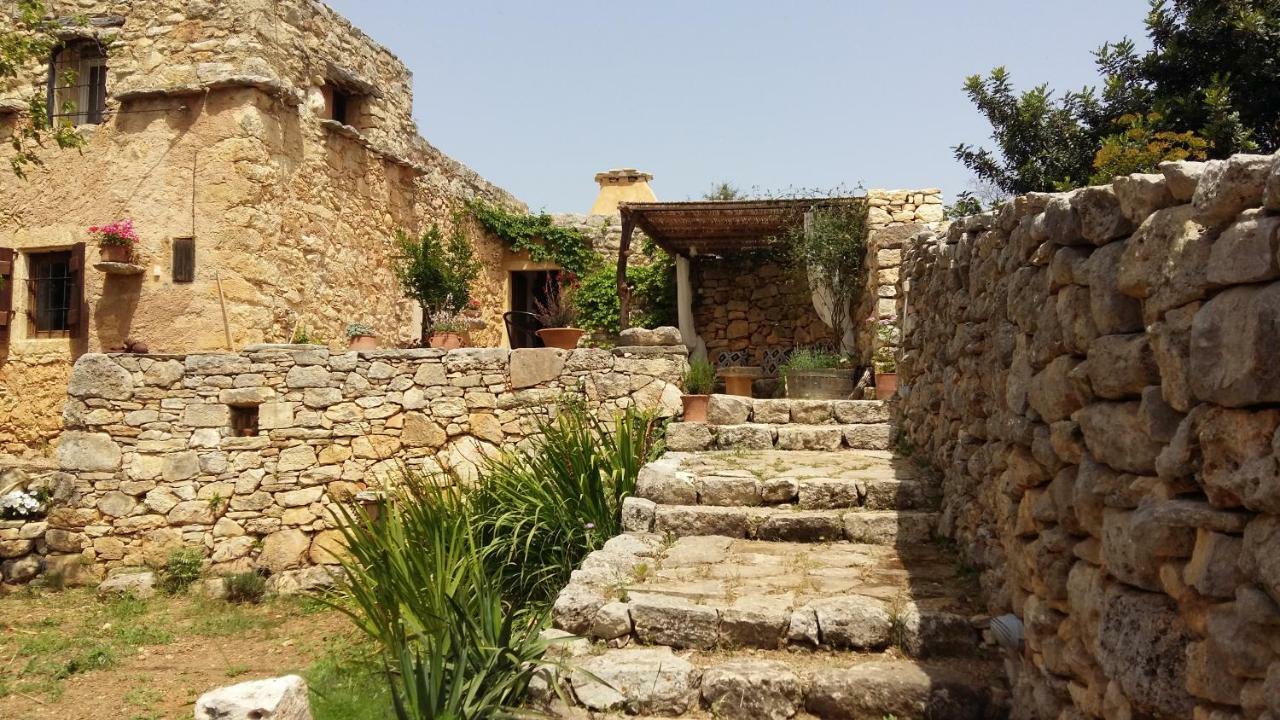 Bendeni Cottage 메갈라크라피아 외부 사진